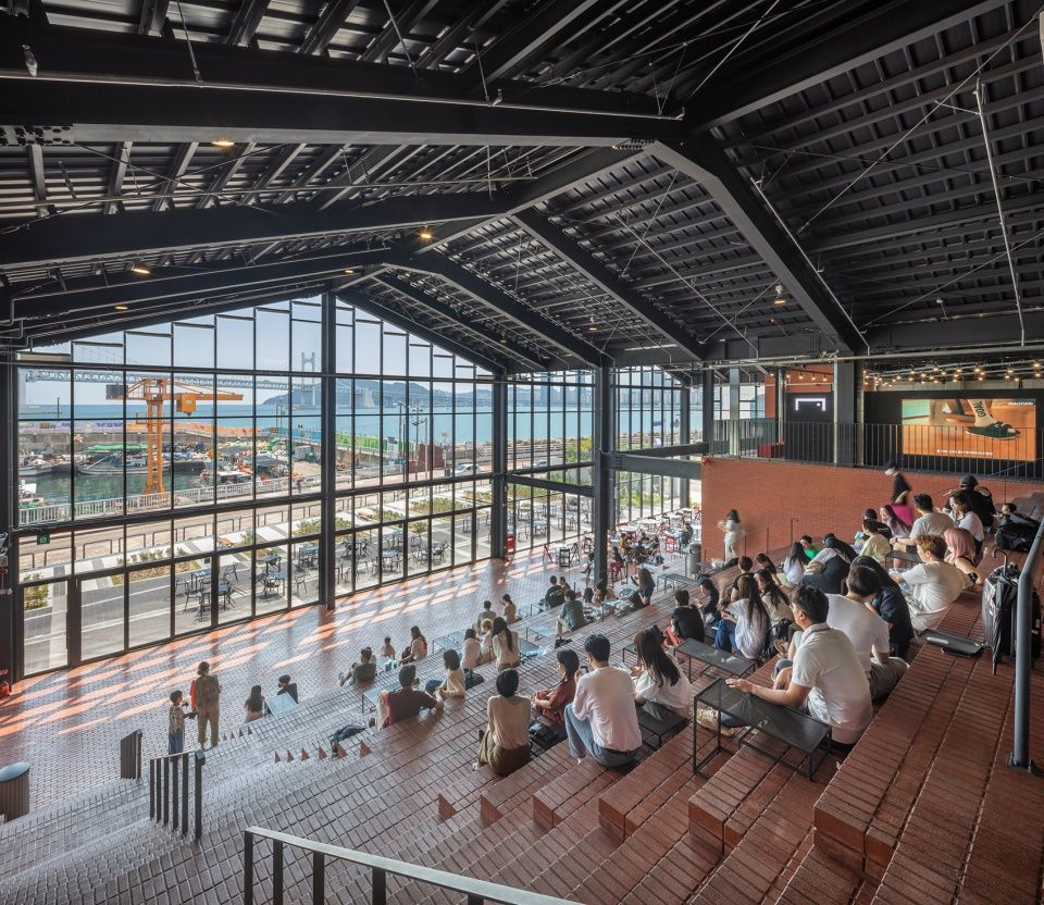 Millac 滨海市场，釜山 / LJL Architects + 2K1 Architecture，城市化与海景的完美融合