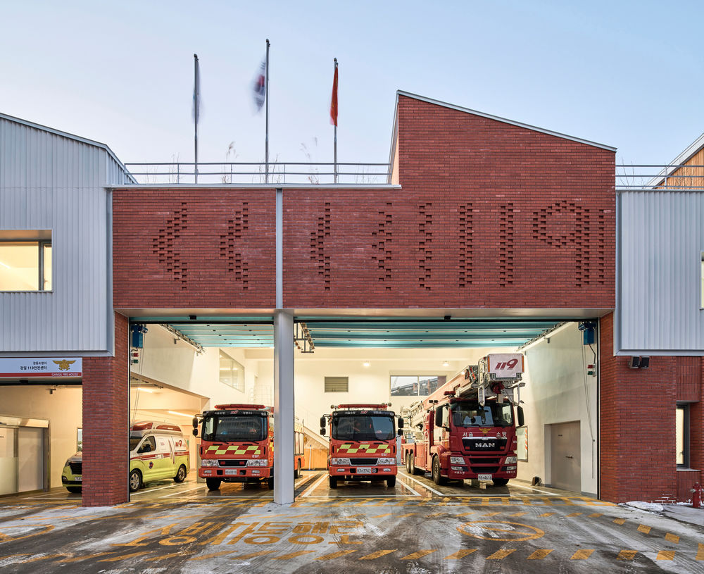 Gangil 119 Fire Station / OA-Lab