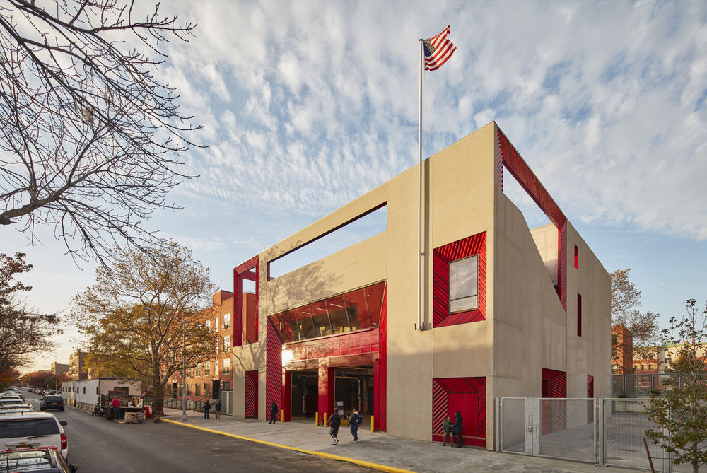 FDNY Rescue Company 2 Facility / Studio Gang