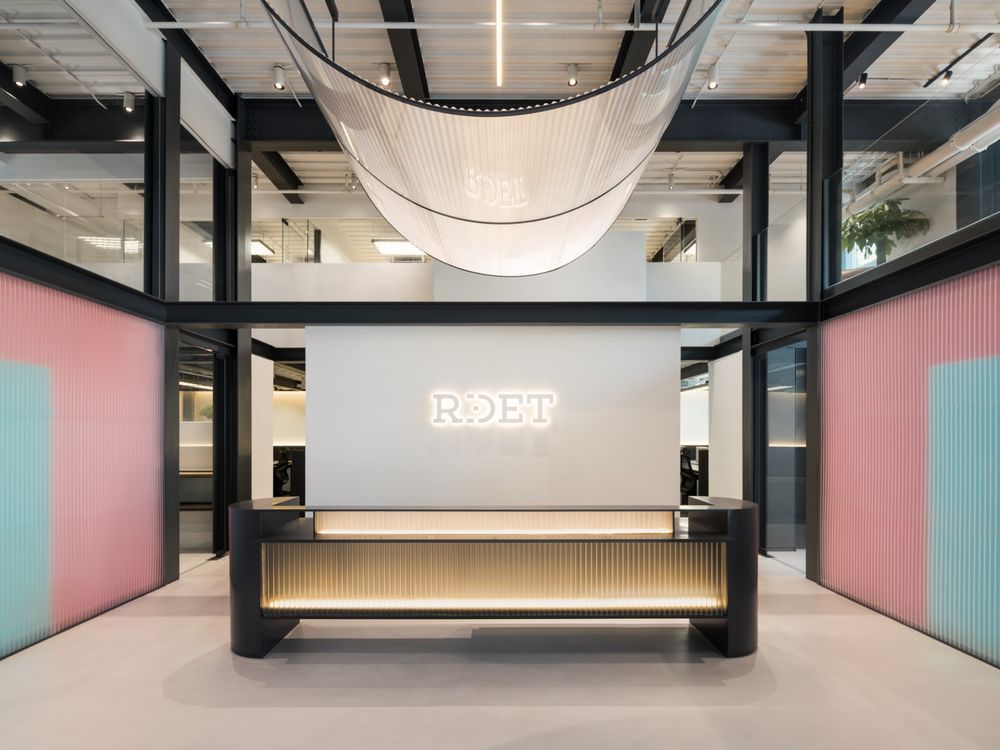 RIDET office by RooMoo Design Studio