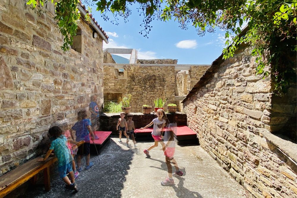 Ruesta Urban Center Rehabilitation  / Sebastián Arquitectos