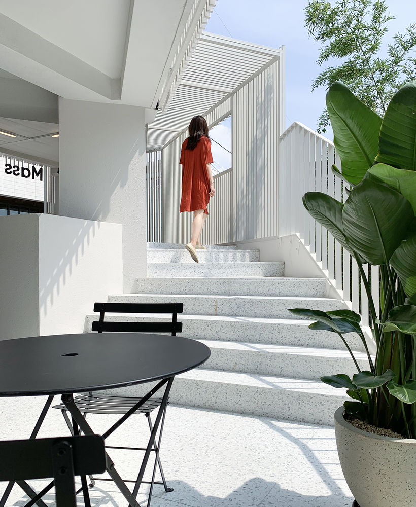 MASS Arts Plastiques Gallery / Form & Function