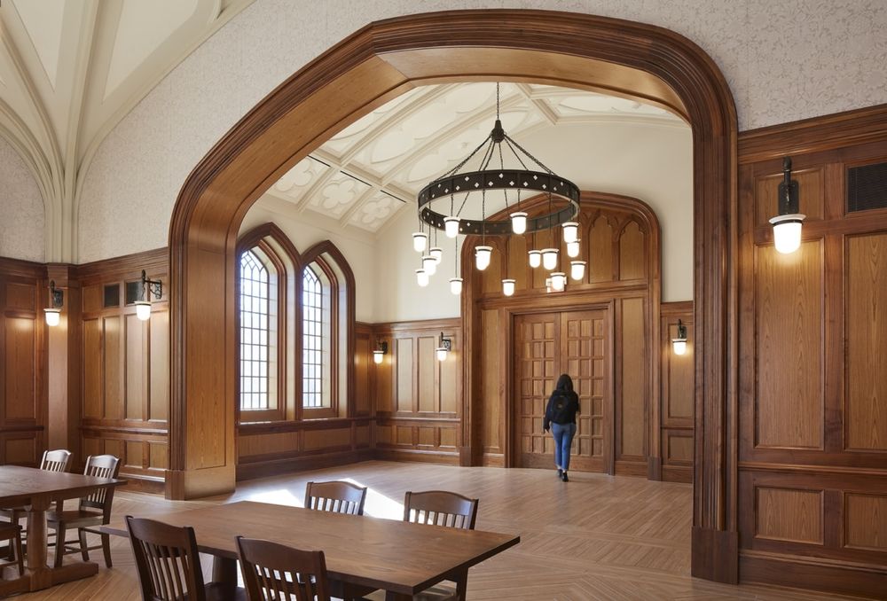 Vanderbilt University 的 Nicholas S. Zeppos College | 现代哥特式建筑魅力
