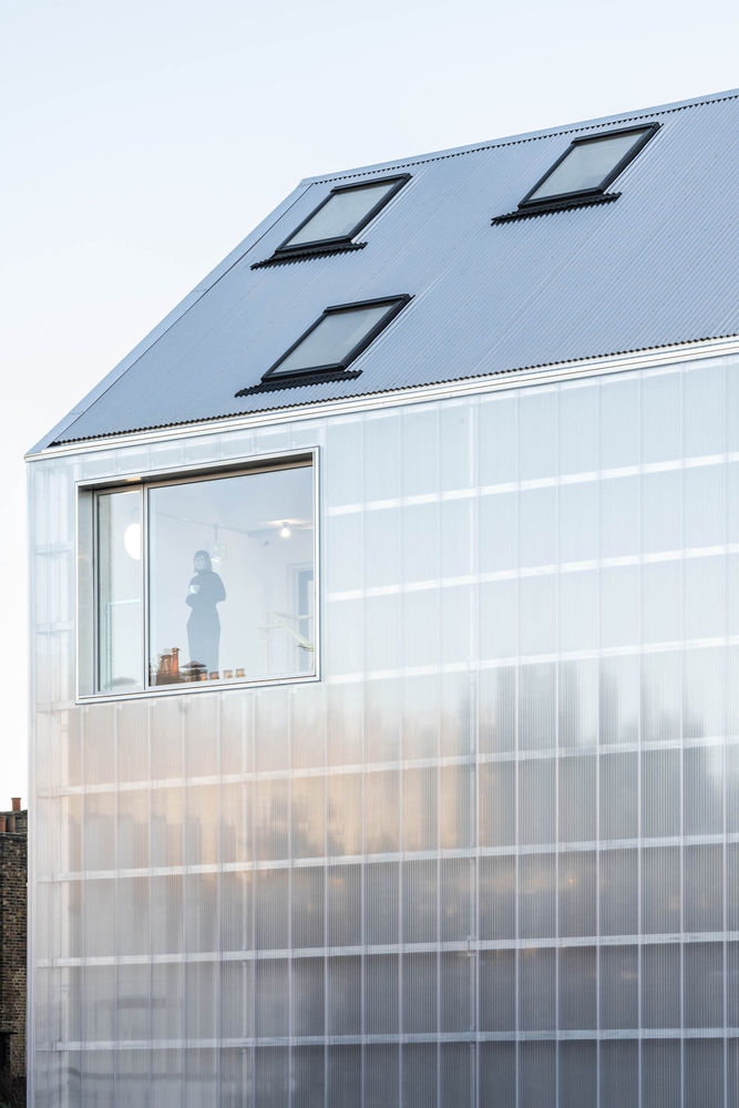 Bradbury Works / [Y/N] Studio