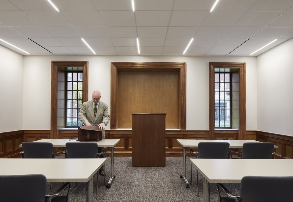 Vanderbilt University 的 Nicholas S. Zeppos College | 现代哥特式建筑魅力