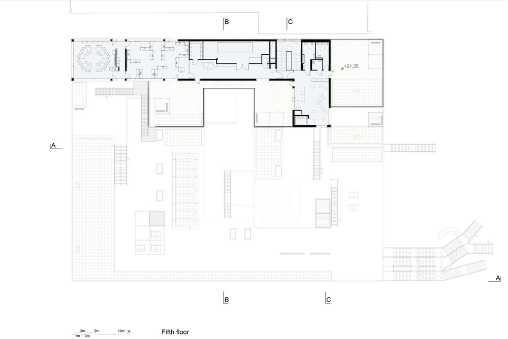 Längenfeldgasse Primary and Vocational School  / PPAG architects