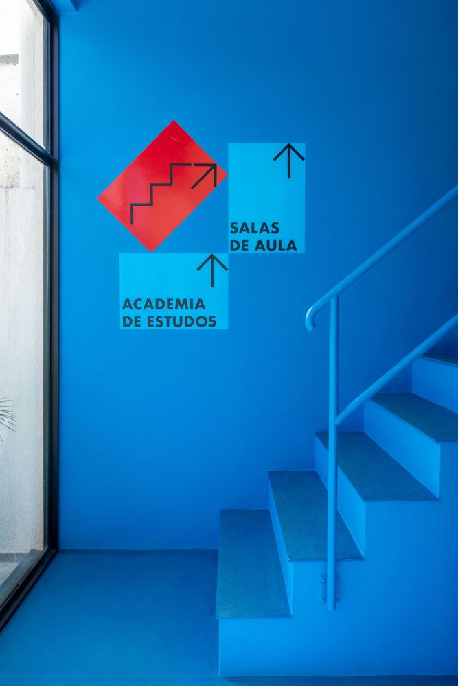 Forca Estudo Personalizado School / Pianca Arquitetura