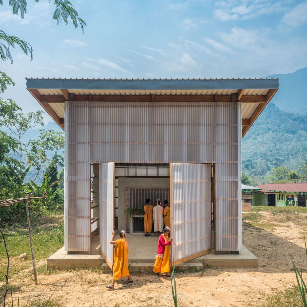 Technology and Environment Laboratory Mencoriari  / Semillas