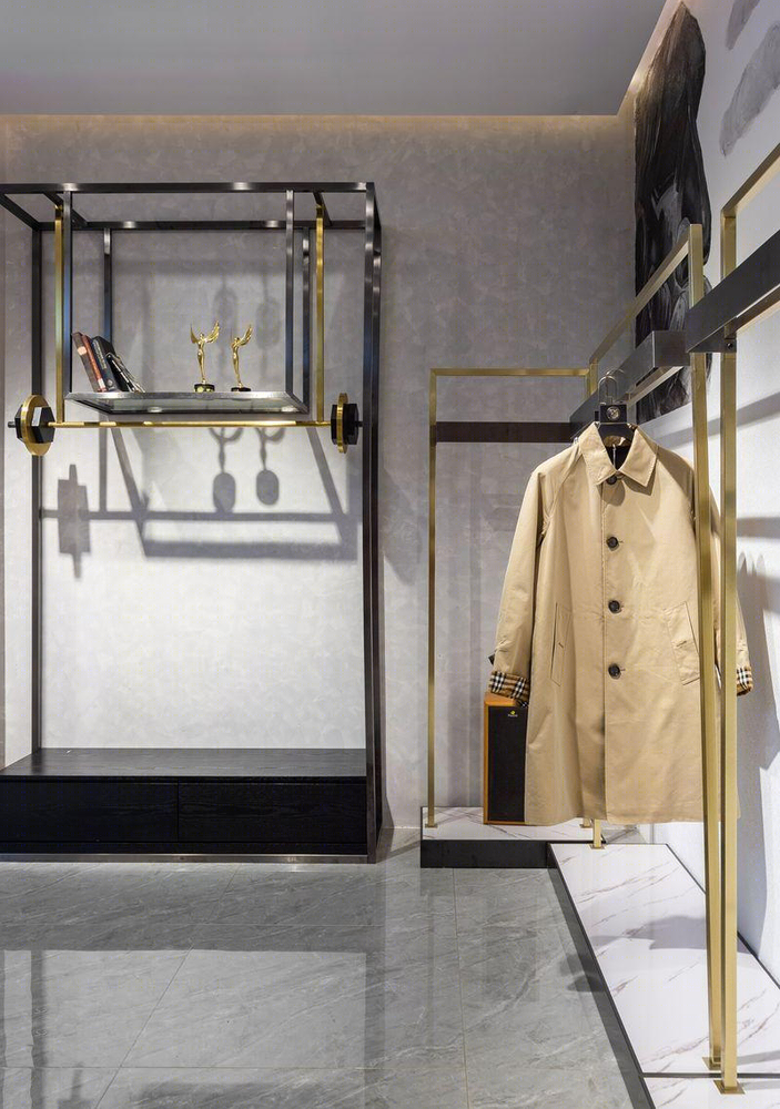 泰州 V-man 国际男装店现代设计展现轻奢气质