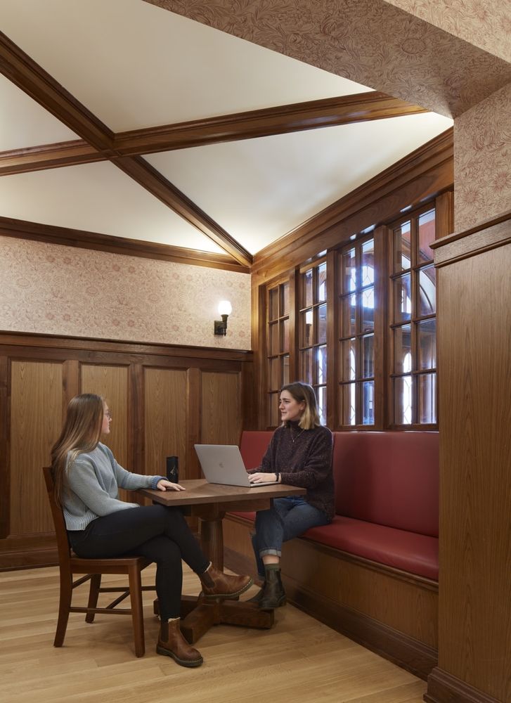 Vanderbilt University 的 Nicholas S. Zeppos College | 现代哥特式建筑魅力