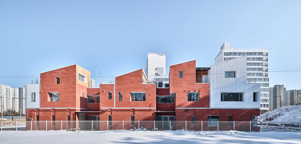 Gangil 119 Fire Station / OA-Lab