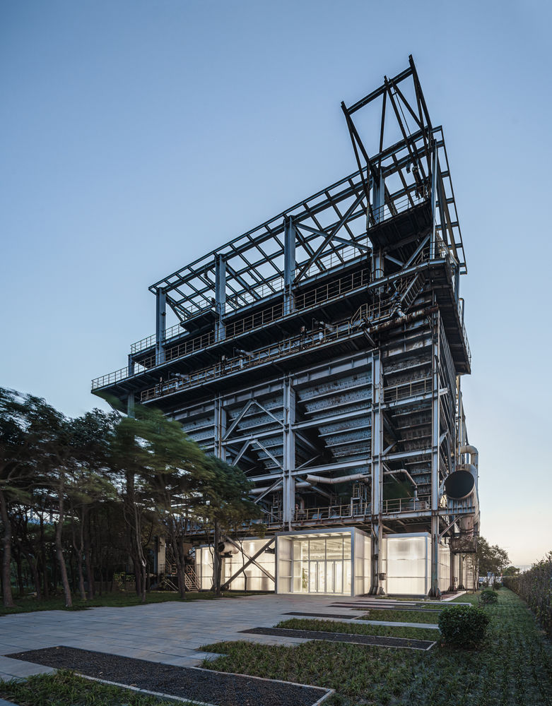 Baoshan WTE Exhibition Center / Kokaistudios
