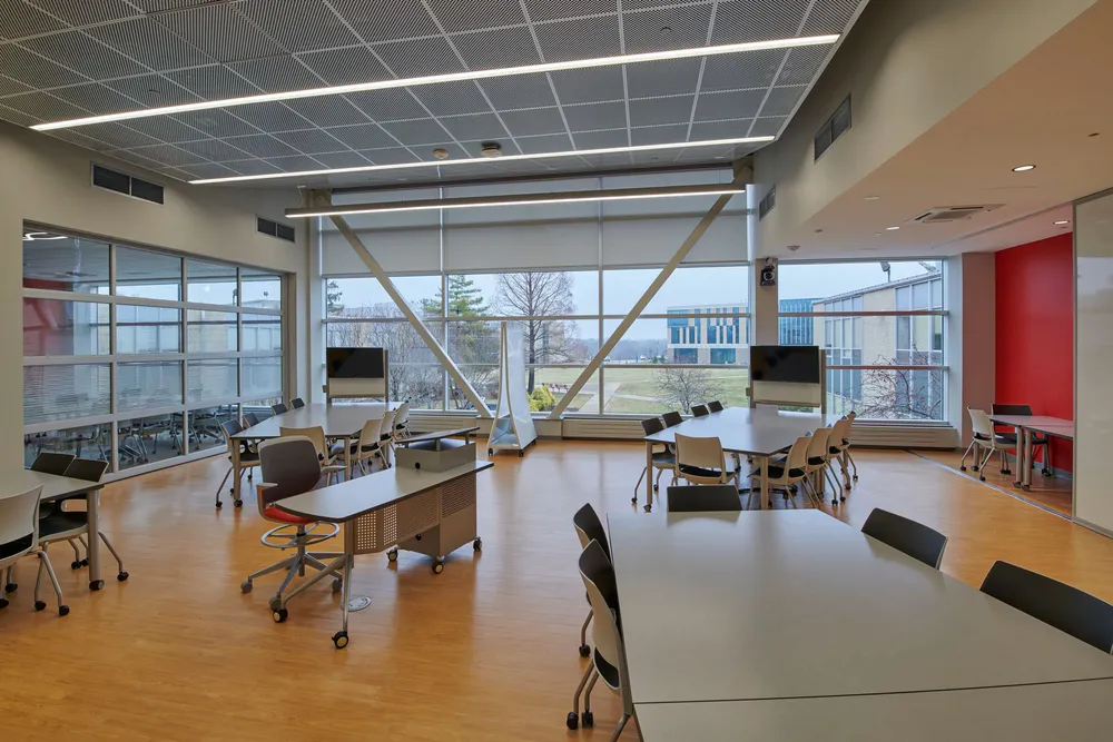 Anheuser-Busch Academic Center