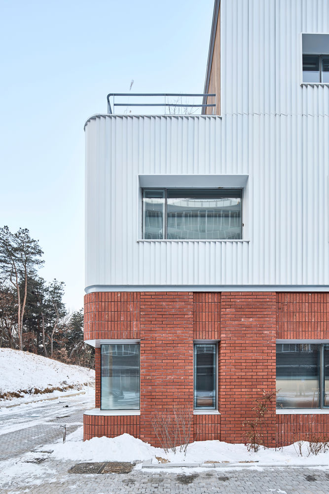 Gangil 119 Fire Station / OA-Lab
