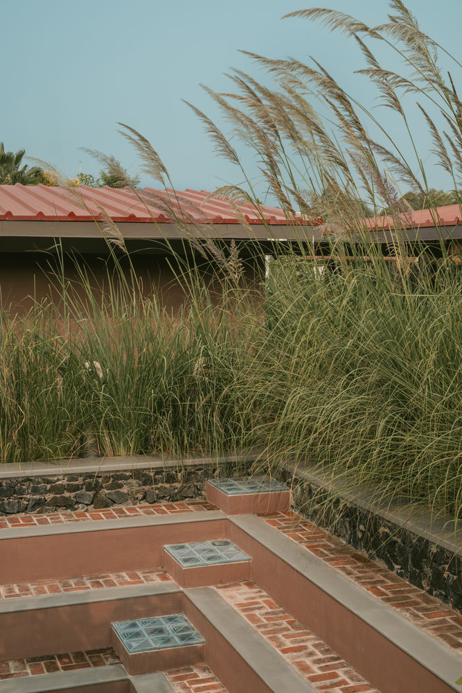 Oasis Studio / Saransh