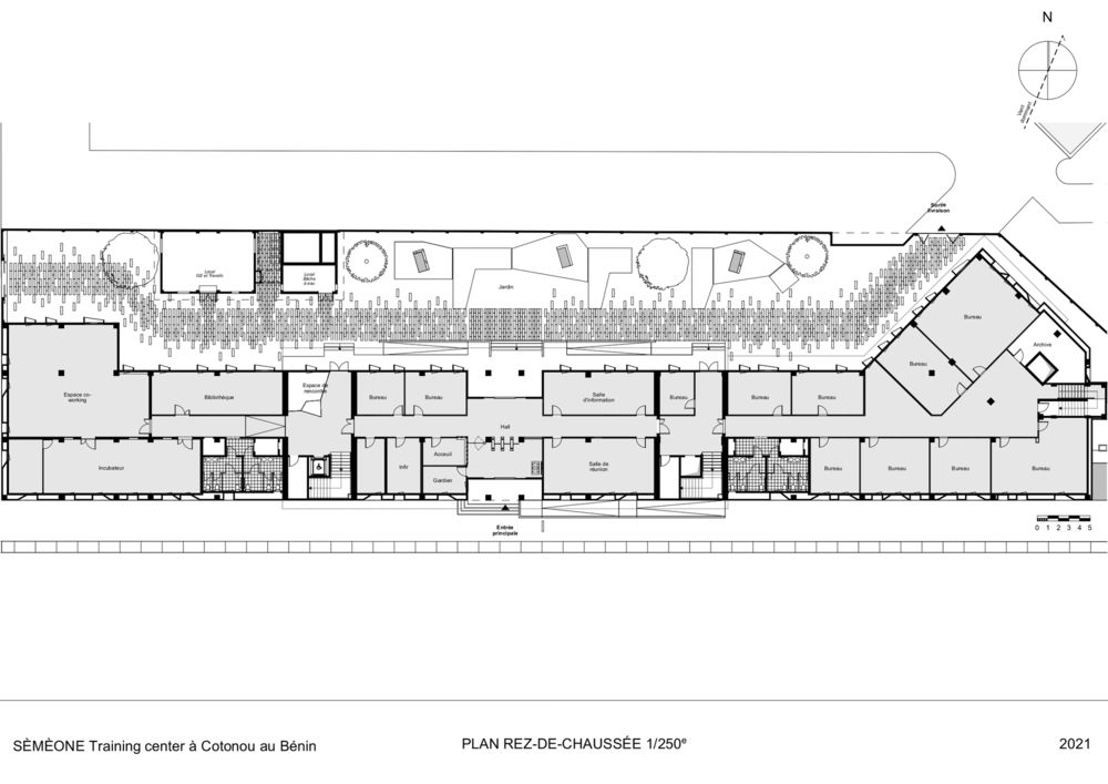 SÈMÈONE Center / COBLOC Architecture
