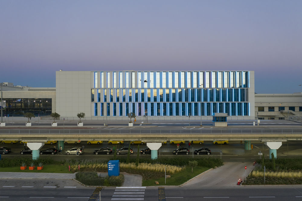 South Wing Expansion - Athens International Airport  / Alexandros N. Tombazis and Associates | AVW Architecture