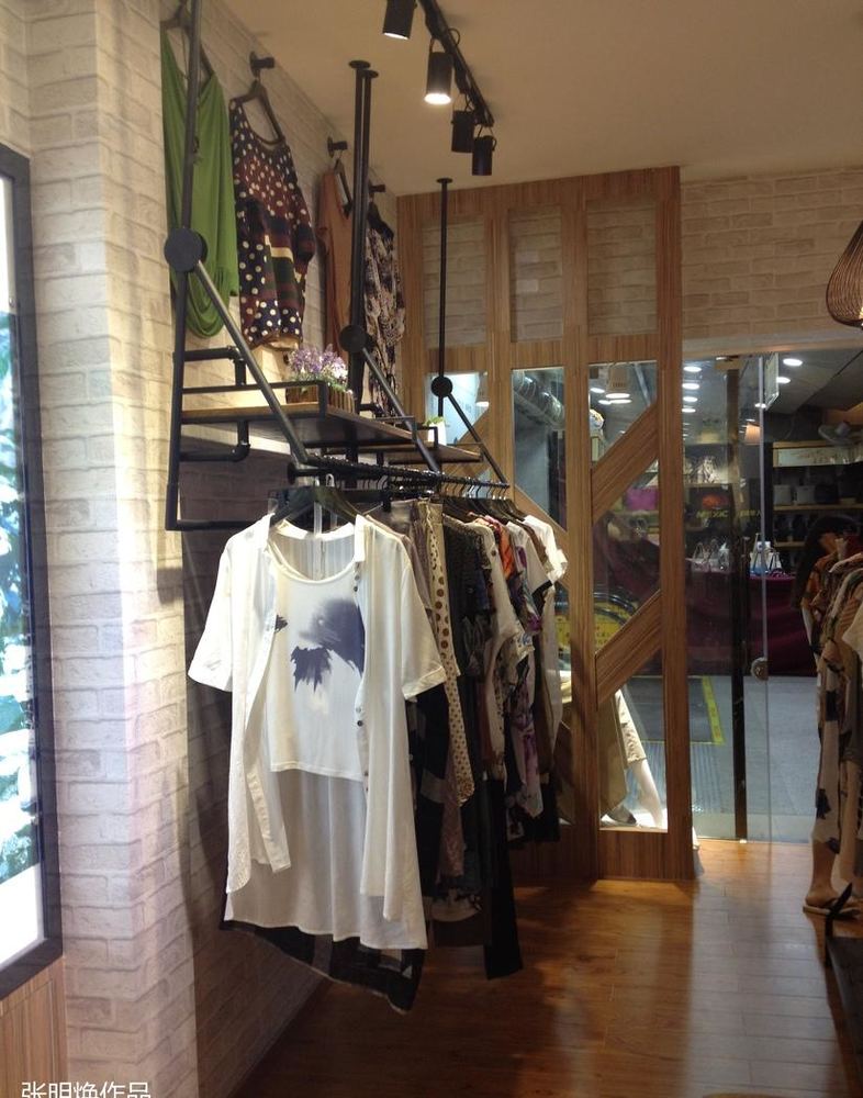 女人新天地张明焕服装店 | 现代简约风打造精致购物空间