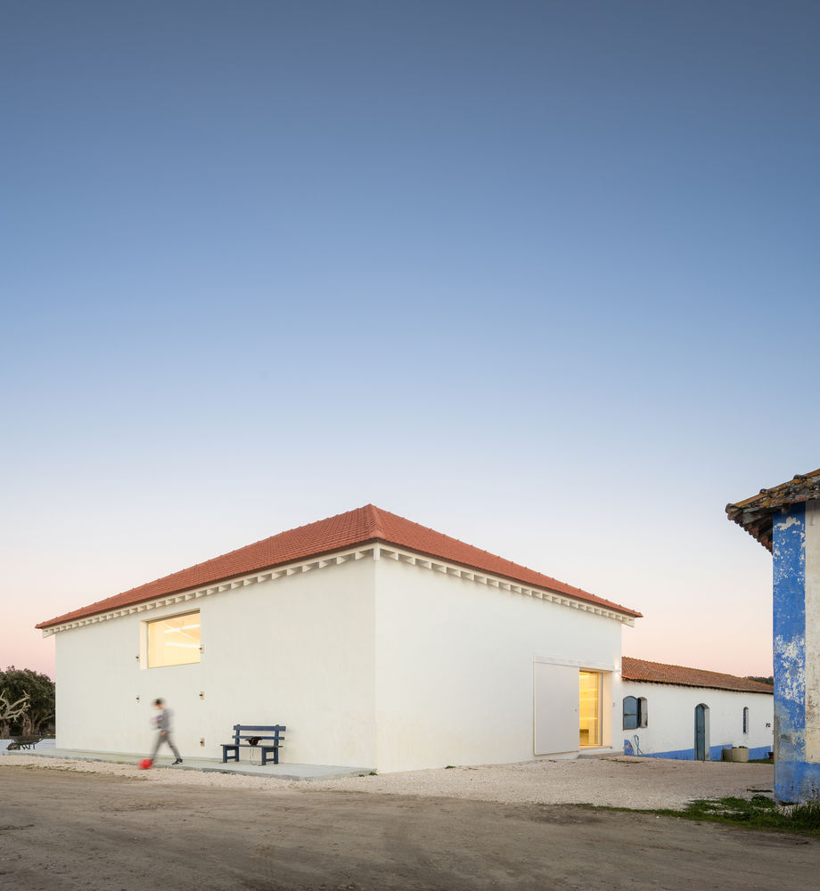 Landscape Observatory of Charneca / Joao Morais