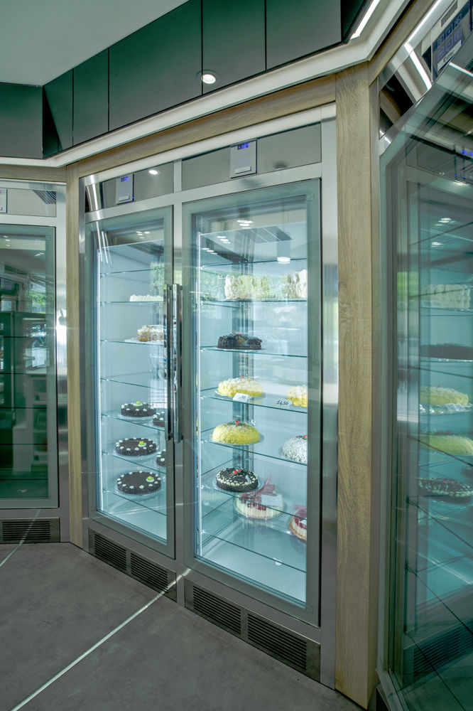 历史悠久的意大利 Gelateria Acquario 室内设计案例解读