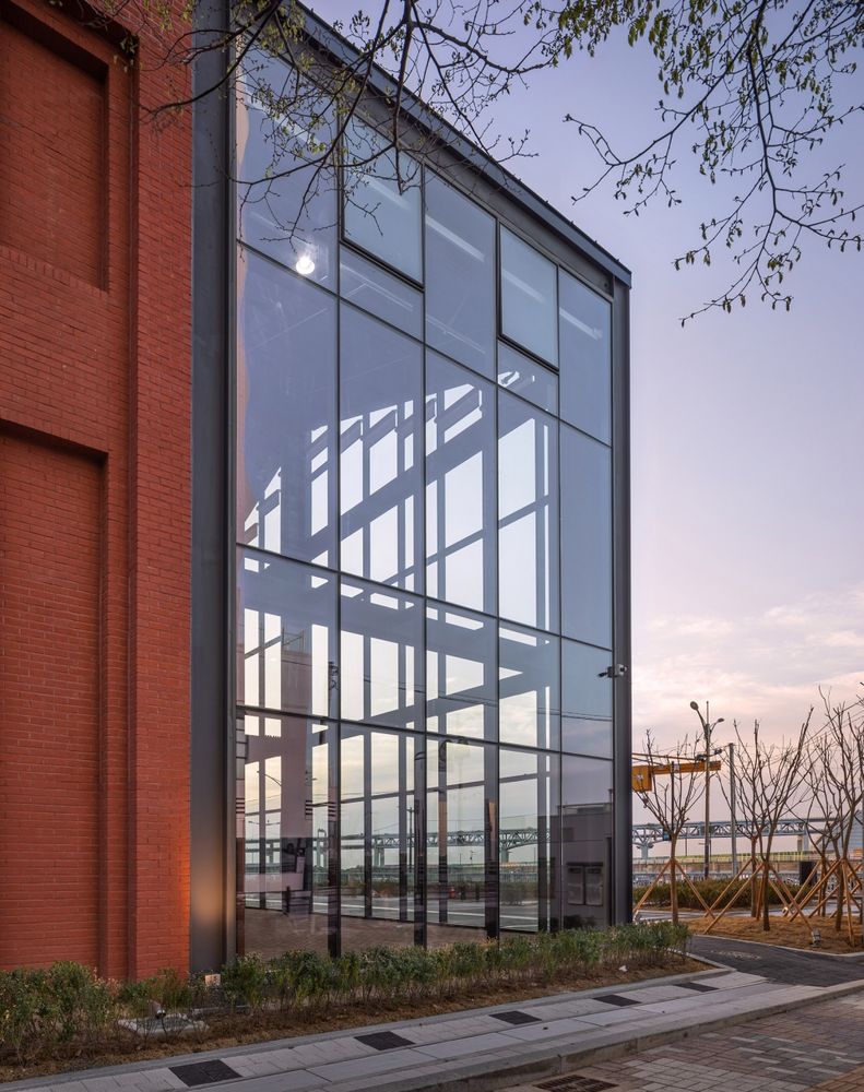 Millac 滨海市场，釜山 / LJL Architects + 2K1 Architecture，城市化与海景的完美融合