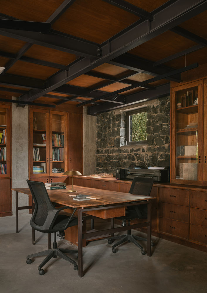 Oasis Studio / Saransh