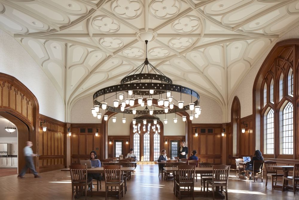 Vanderbilt University 的 Nicholas S. Zeppos College | 现代哥特式建筑魅力