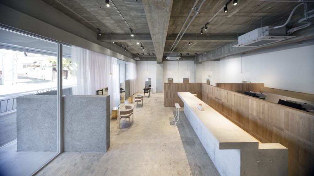 Casetta Salon / SIDES CORE