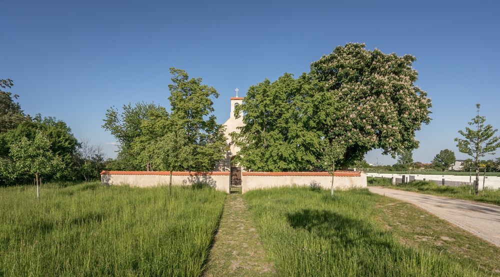 HSC Cemetery / Objektor