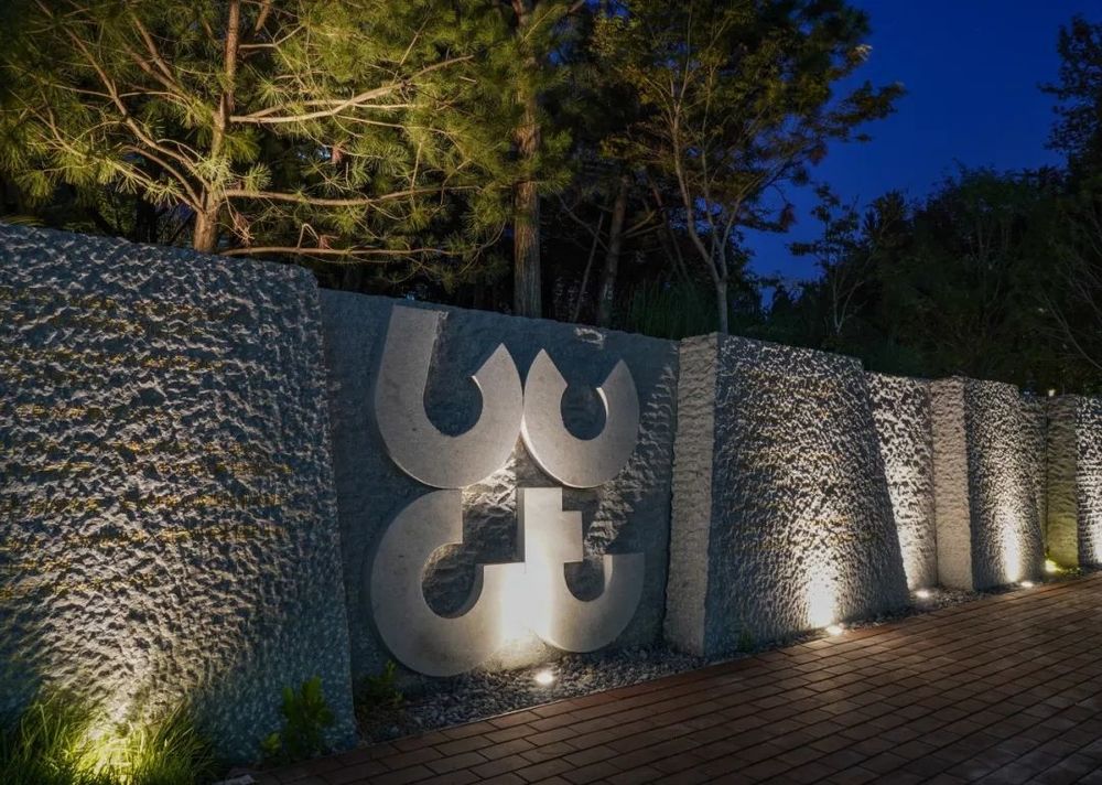 北京化工大学老校区景观提升改造 | 重塑环境，提升品格