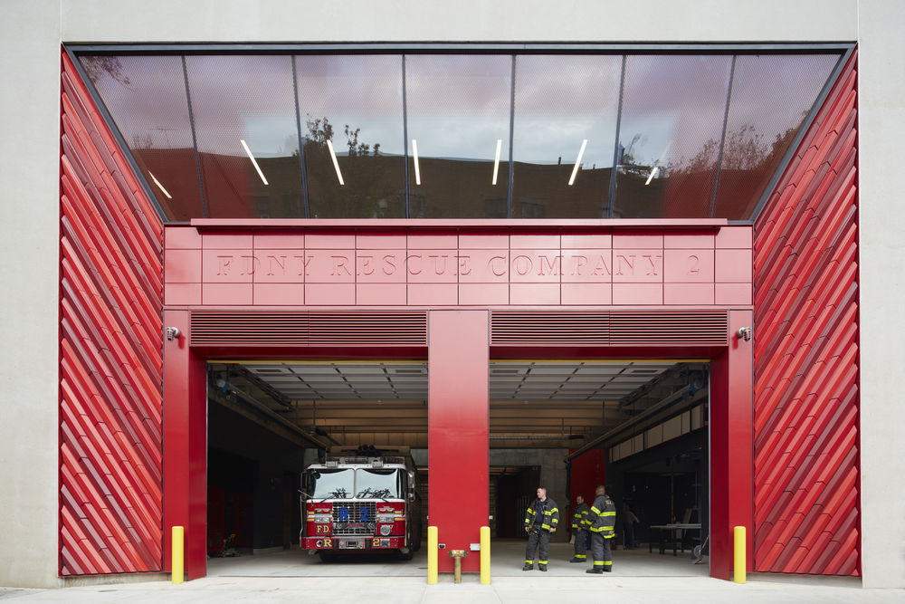 FDNY Rescue Company 2 Facility / Studio Gang