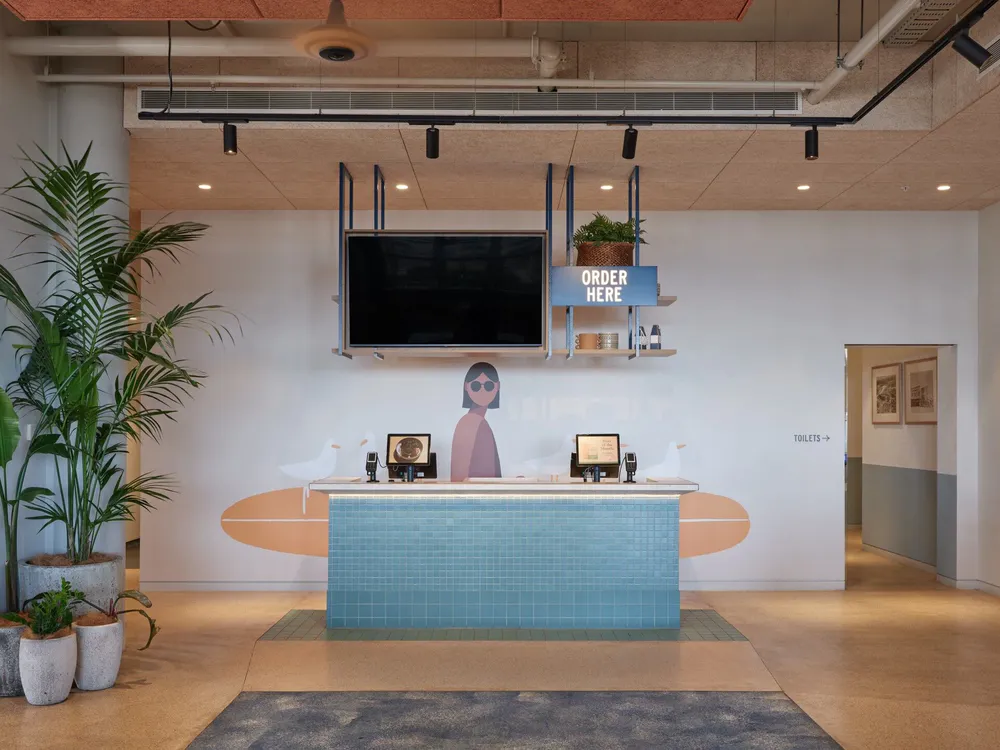 Kirra Beach House & Hotel