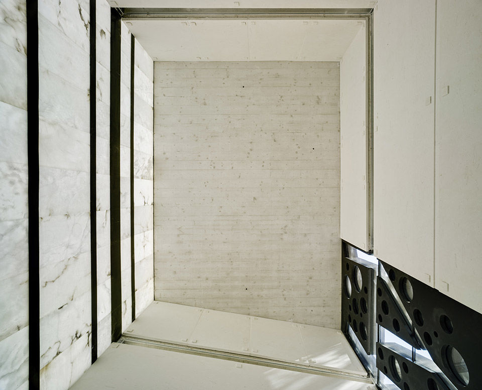 宗教建筑 / Martinez Vidal