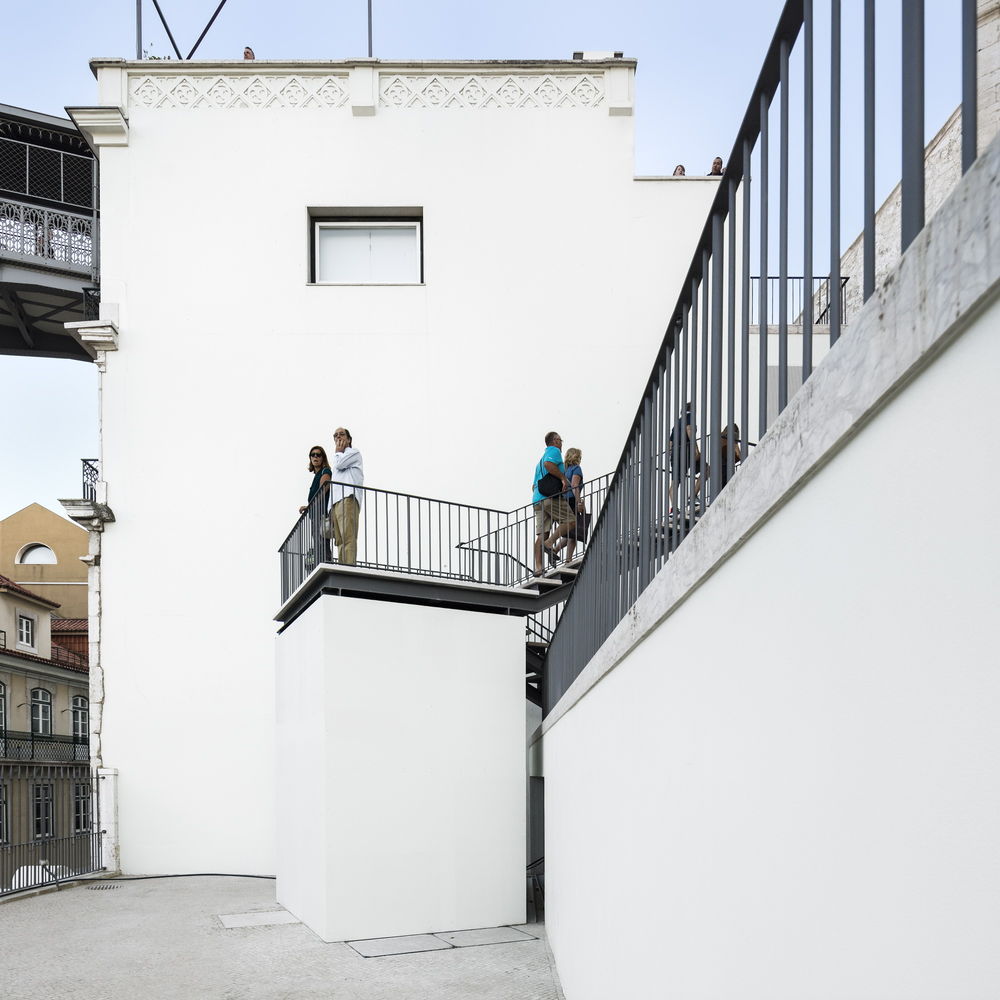 Urban Renewal of Chiado Neighborhood / Álvaro Siza + Carlos Castanheira