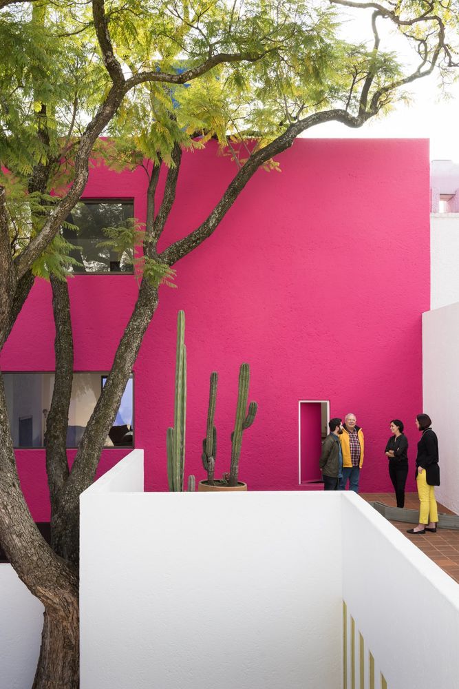 Luis Barragan 设计之作 | Casa Gilardi 住宅的独特隐私感