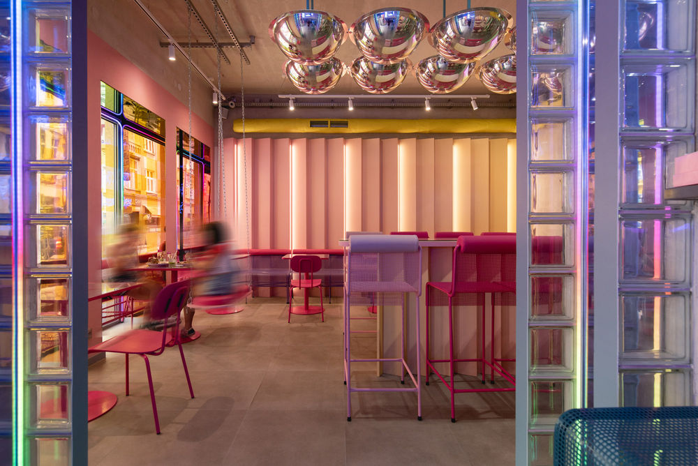 FoodX Poznan Restaurant / mode:lina architekci