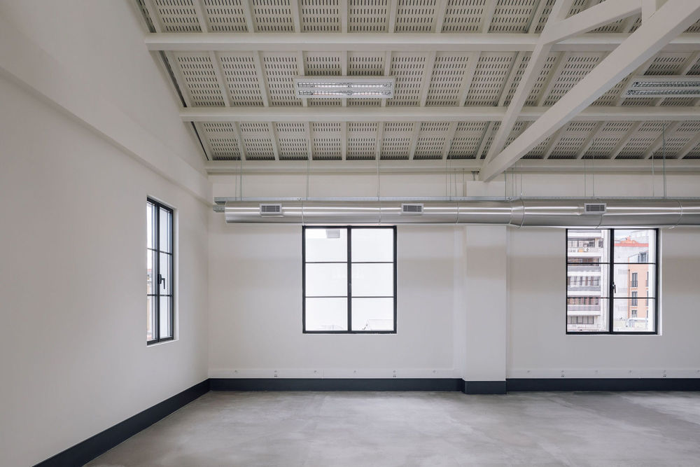 Cais do Tojo Building / LADO Arquitectura e Design
