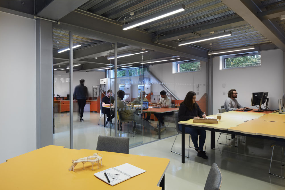 Innovation Studio / Sir Peter Cook