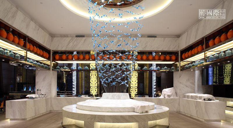 重庆两江云顶大酒店——现代科技与传统元素的完美融合