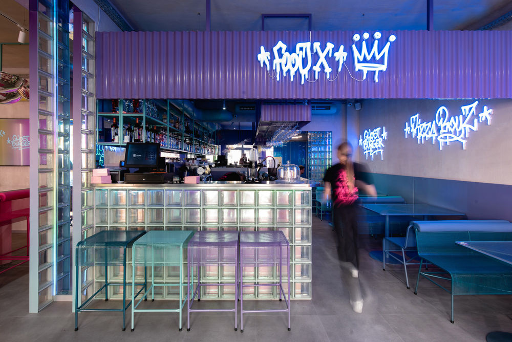 FoodX Poznan Restaurant / mode:lina architekci