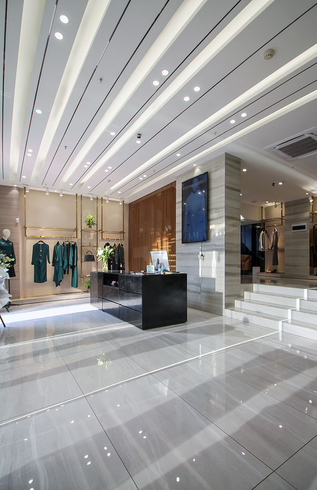 【静观堂设计】 LAI睐女装品牌专营店