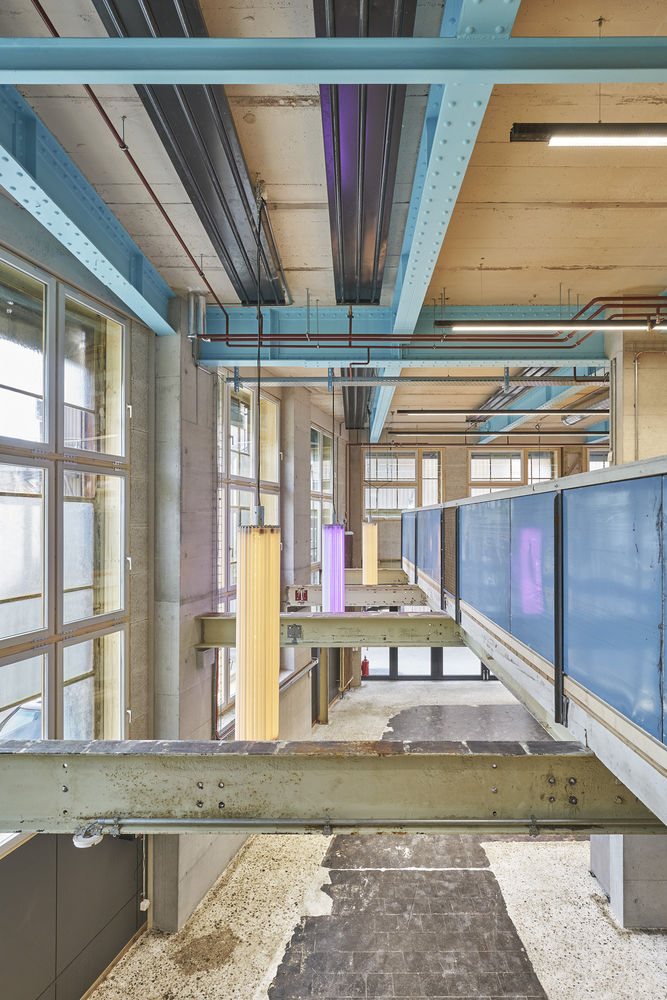 K118 Kopfbau Halle 118 / baubüro in situ