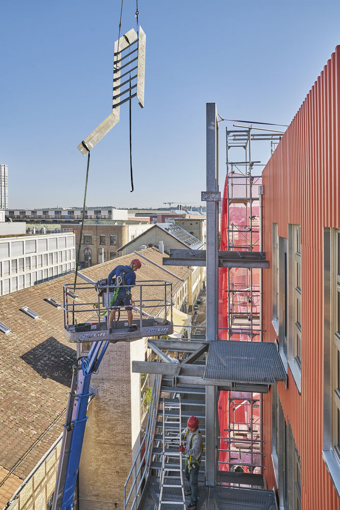 K118 Kopfbau Halle 118 / baubüro in situ