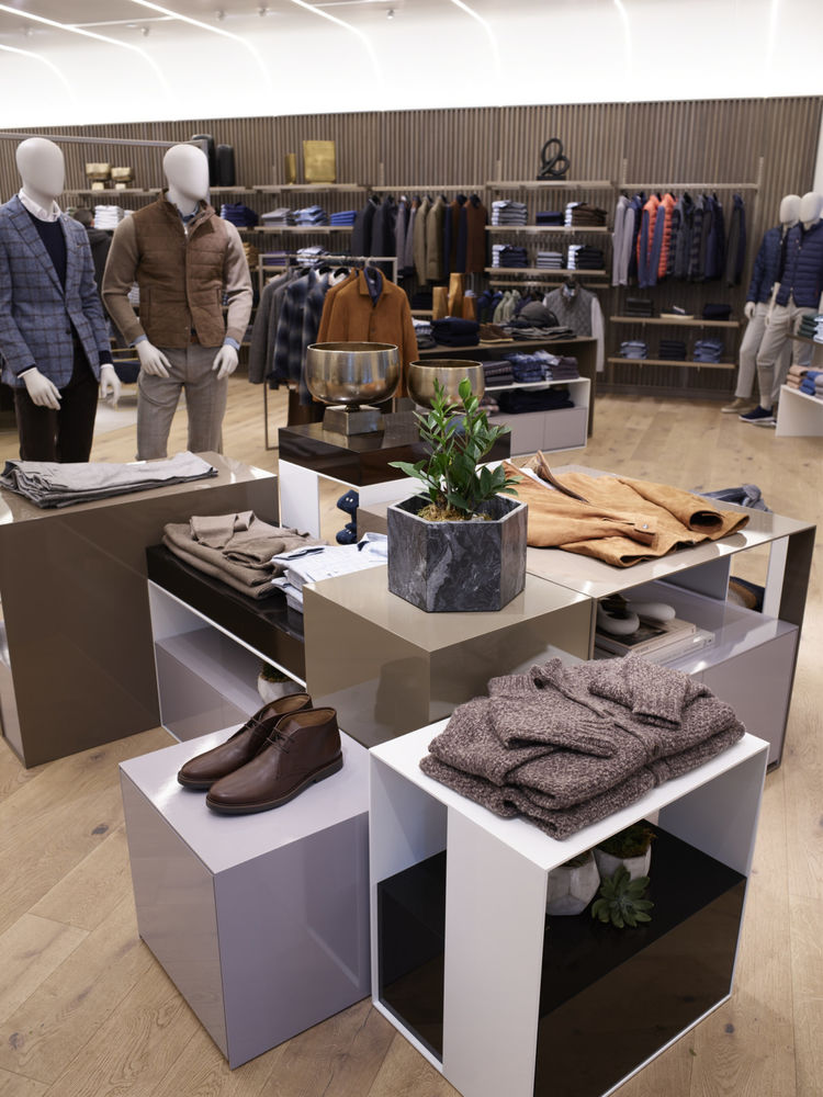 Jeffrey Hutchison & Associates 以芝加哥建筑灵感打造 Peter Millar 新店