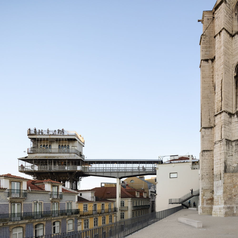 Urban Renewal of Chiado Neighborhood / Álvaro Siza + Carlos Castanheira
