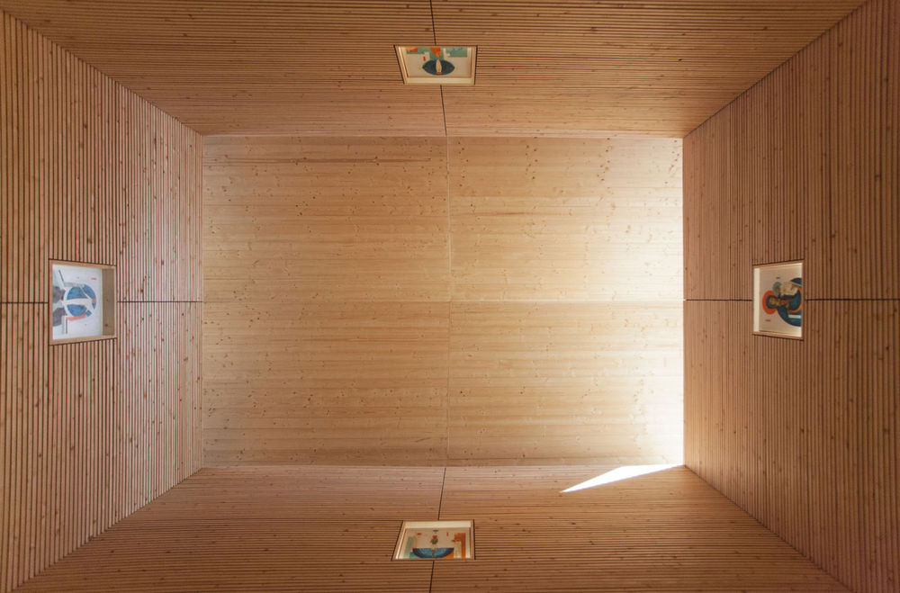 The Chapel of the Last Farewell / Jakub Turbasa + Bartlomiej Pyrzyk