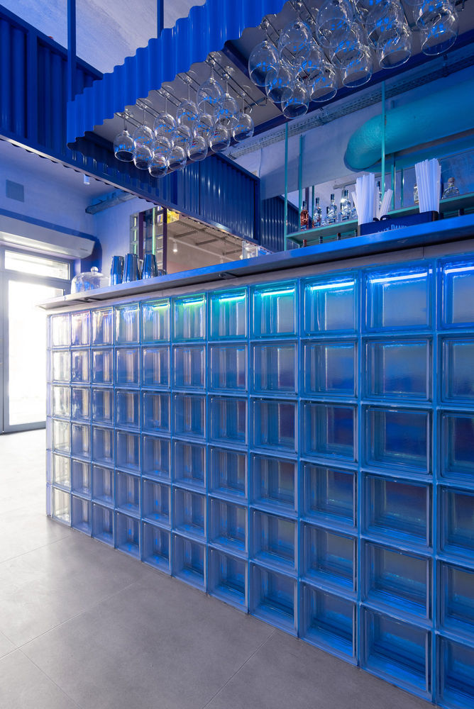 FoodX Poznan Restaurant / mode:lina architekci