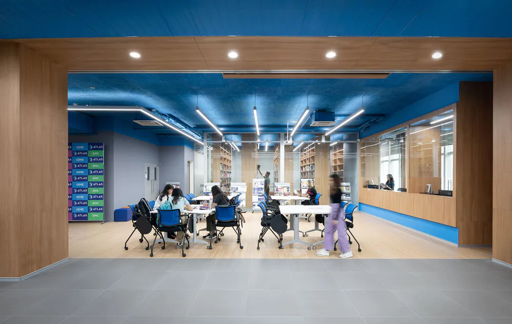 Atlas SkillTech University