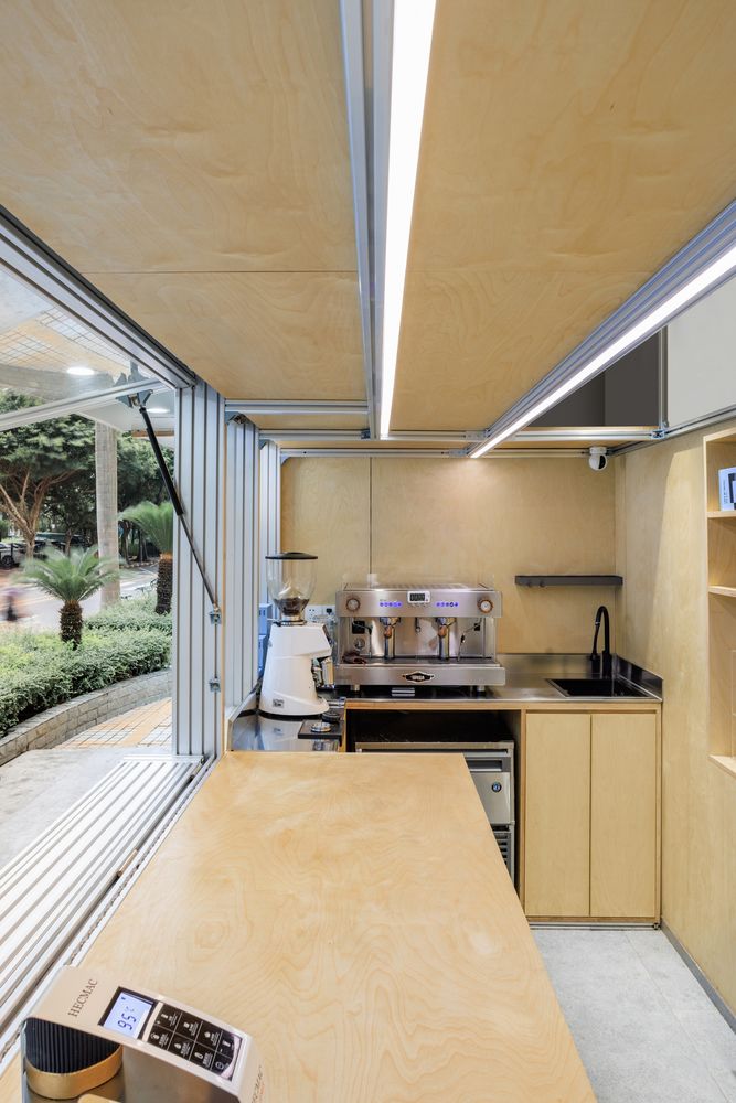 Nomadic 5.0, Lotta Cangsong Store Renovation / Ruhaus Studio