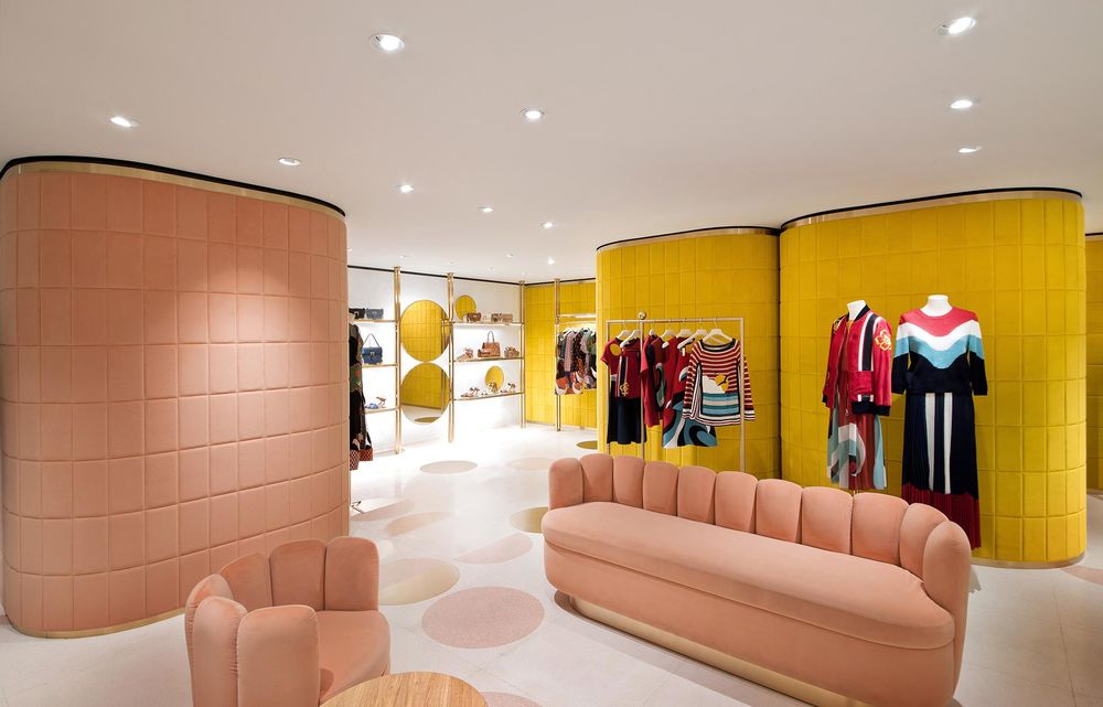 零售REDVALENTINO HONG KONG